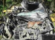 Kepala Desa Tewas Usai Tabrakan Maut Innova Vs Bus Chandra