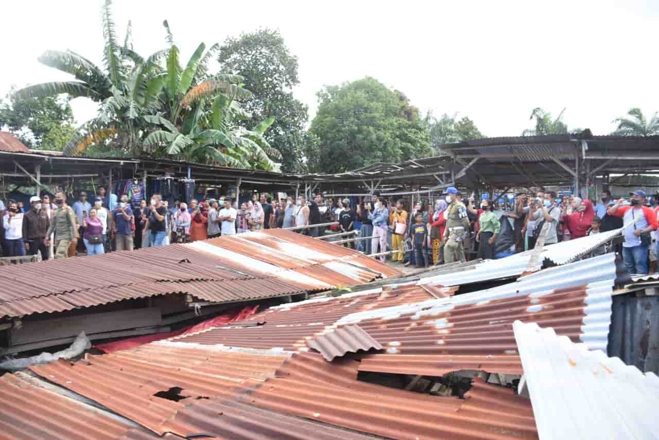 Penertiban Pekan Lelo, Minggu (09/01/2022). (Dok/Humas).