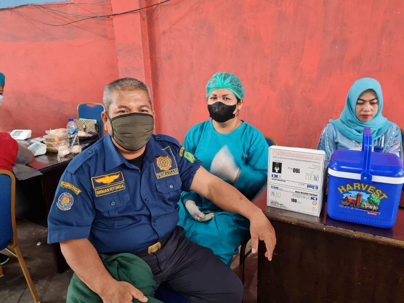 120 Pegawai Dinas P2K Medan Disuntik Vaksin Booster