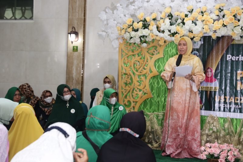 Hadiri Tabligh Akbar, Wakil Ketua I TP PKK Sumut Jadikan Ilmu Agama Kunci Hadapi Krisis Bangsa