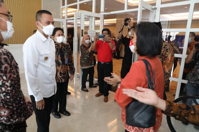 Musa Rajekshah Sampaikan Harapan Terkait Bagi Hasil Kelapa Sawit ke Menteri Sri Mulyani