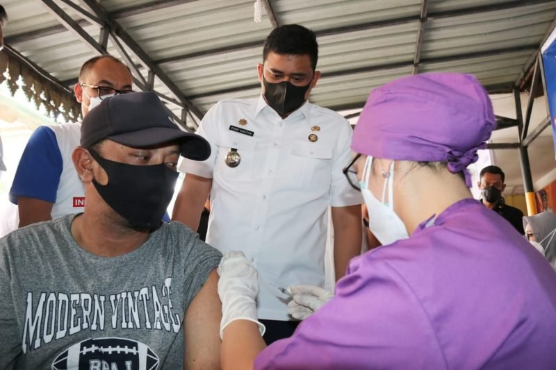 Perkuat Herd Immunity, Bobby Nasution Percepat Vaksinasi Booster
