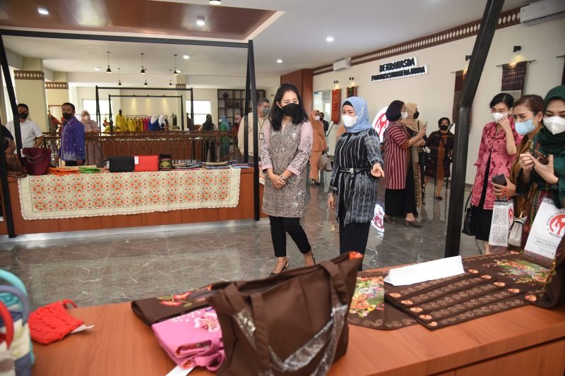 Sri Ayu Mihari Harapkan Gedung Dekranasda Jadi Sarana Promosi Hasil UMKM Sumut