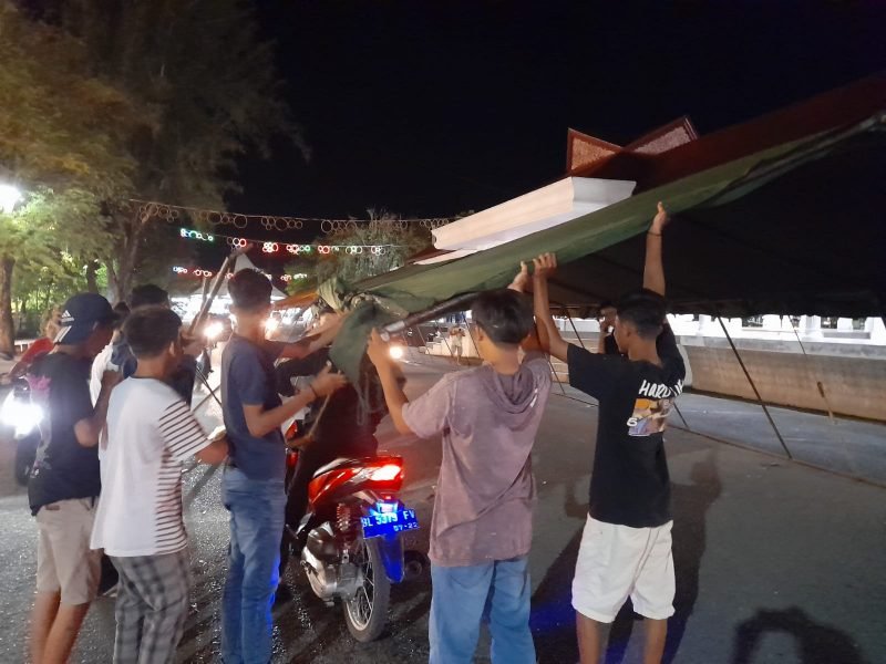 Tenda Vaksinasi Polres Langsa di Jalan Raya Makan Korban1