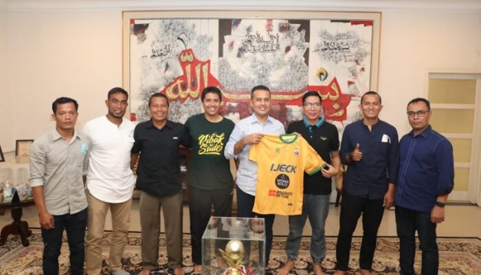 Wagub Sumut Apresiasi Ijeck FC Juara Turnamen Sepakbola Pangkosekhanudnas III U-45