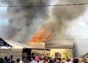 Kompor Gas Meledak, Sedikitnya 9 Rumah Digasak Sijago Merah Di Tanjung Tiram