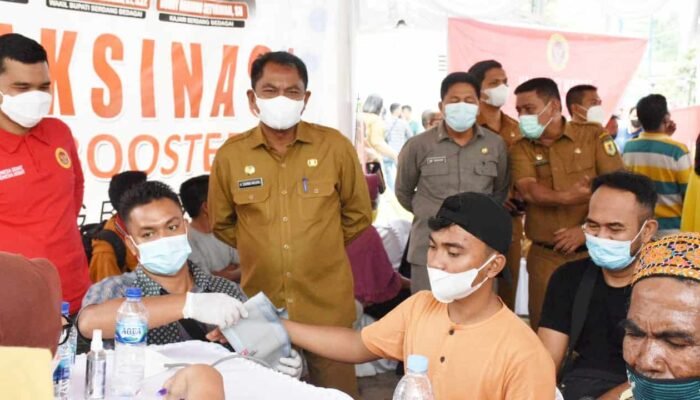 Bupati Sergai Tinjau Gebyar Vaksinasi Yang Diikuti Ribuan Masyarakat Sangat Antusias