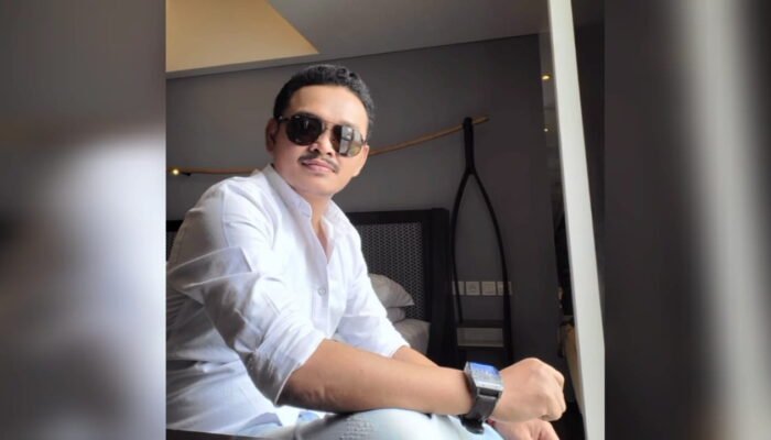 Bobrok !!!!! Banyak Genangan Air Akibat Talang Bocor di Kantor DPRD Kota Medan