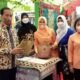Presiden Jokowi saat sambangi Stamd Dekranasda Sergai. Rabu (23/3/2022). (Foto/Humas).