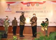 Bobby Nasution Terima Penghargaan Karya Bhakti Peduli Satuan Polisi Pamong Praja