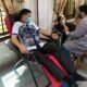Ketua DPRD Medan saat Donor Darah. (Foto/Ist).