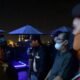 Anggota DPRD Medan, Antonius Devolis Tumanggor serta perwakilan Warga Sei Agul bersama unsur Kecamatan dan Polsek Medan Barat melaksanakan Razia ke De Paris Hotel. (Foto/Ist).