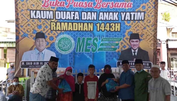Erick Thohir Berbagi Bingkisan Ramadhan Disalurkan DPP BKPRMI Kepada Ratusan Kaum Duafa dan Anak Yatim