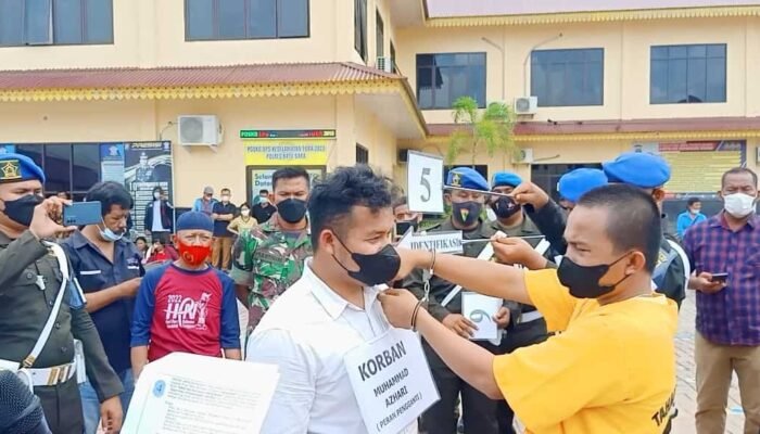 Rekontruksi Pembunuhan Di Warung Tuak, Oknum TNI Terlibat Adegan 9 Korban Dibenam Dalam Parit