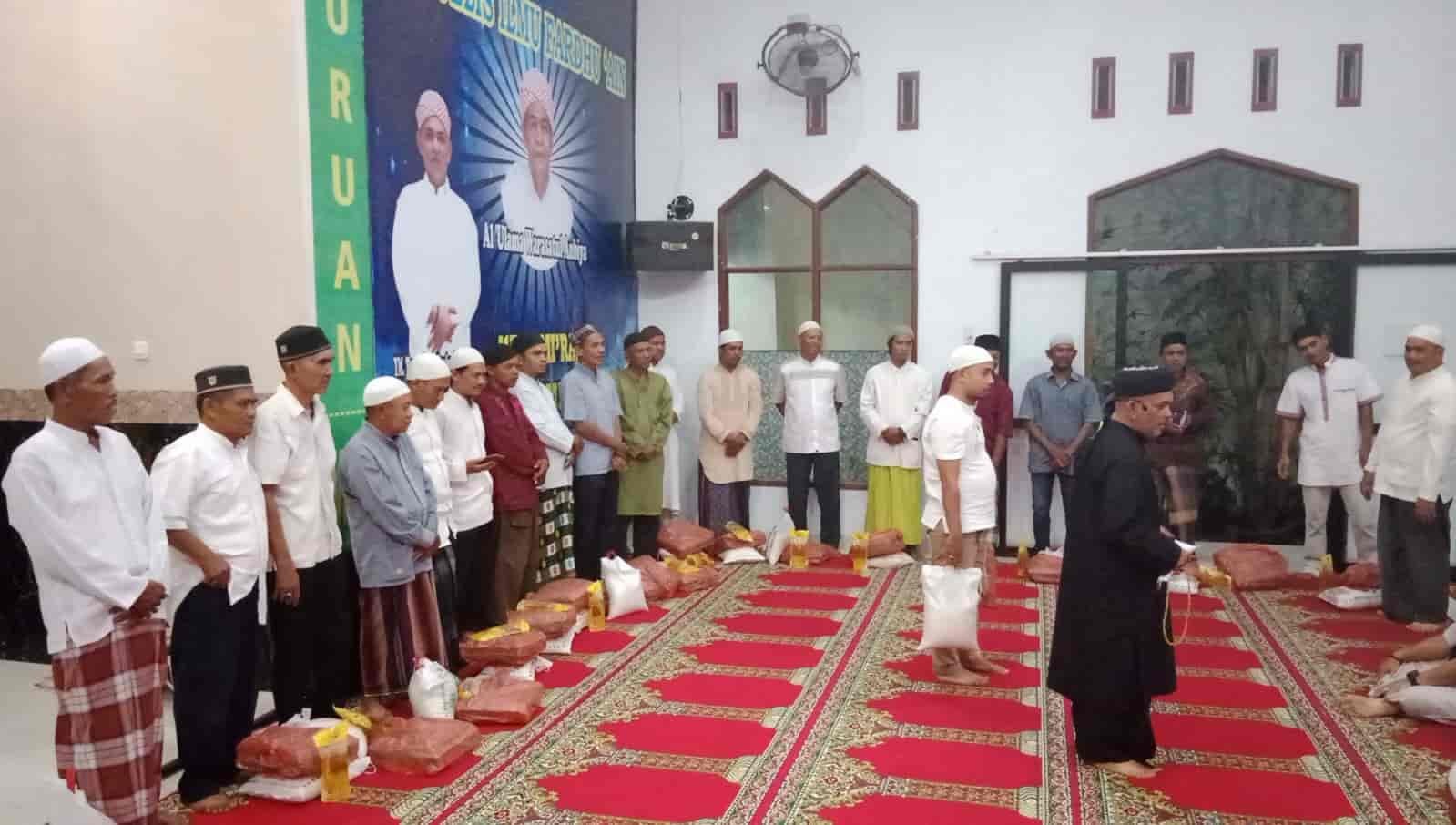 .Jamaah MIFA saat gelar Manaqib Ummul Mukminin Siti Khadijah RA. (Foto/Tim).