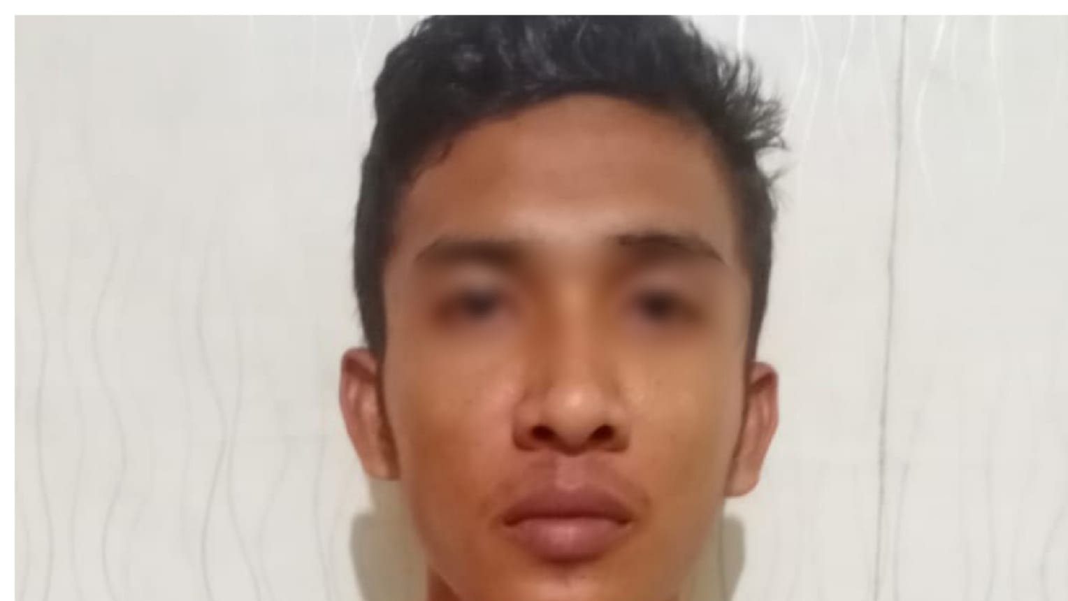 Pelaku pengedar shabu, D Syahputra saat berada di Satnarkoba Polres Batu Bara. (Foto: Humas).