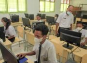 Era Digitalisasi INALUM Bantu Jaringan Internet SMPN 2 Pintu Pohan Toba