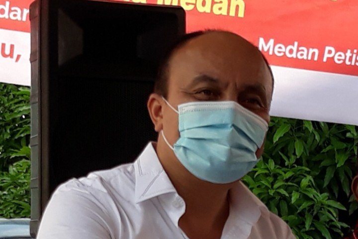 Edward Hutabarat Jika Tidak Peduli Lingkungan dan Pemalas, jangan jadi Kepling