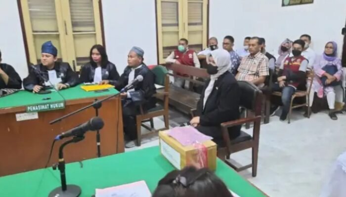 Kasus Suntik Vaksin Covid-19 Kosong, Dokter Gita Aisyaritha Diadili di PN Medan