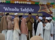 Ponpes Jabal Rahmah Wisuda 53 Tahfidz Quran, Afandin: Teruslah Melanjutkan Pendidikan