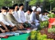 Shalat Idul Fitri di Lapangan Merdeka, Bobby Nasution: Momentum Hari Kemenangan Menjadikan Diri kembali Fitri