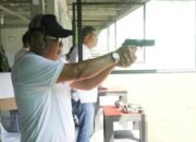 Aulia Rachman Ikuti Lomba Menembak Pistol Executive