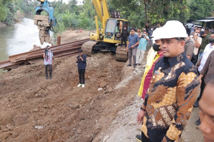 Bobby Nasution Tinjau Perbaikan Jalan Raja Aceh yang Amblas