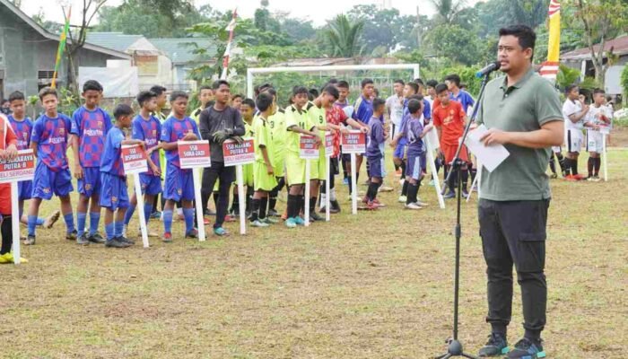 Buka Turnamen U 13 di Medan Tuntungan, Bobby Nasution: Ajarkan Kejujuran dan Sportivitas