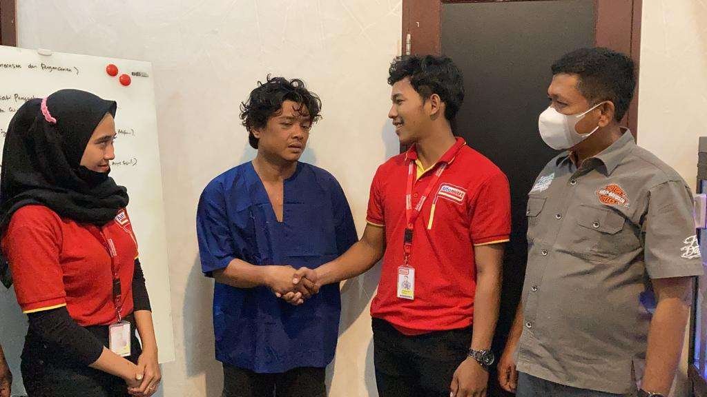 Dihajar Massa, Polsek Delitua Amankan Tersangka Pencuri di Alfamart