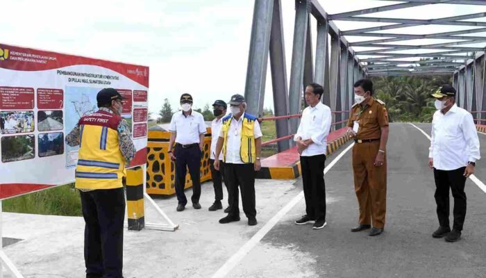 Gubernur Edy Dampingi Presiden, Harapkan Infrastruktur di Nias Barat Tekan Angka Kemiskinan