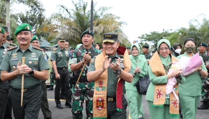 Kasad: Prajurit Harus Dukung dan Bantu Program Pemerintah