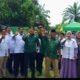 Ketua DPC PKB Batu Bara, Mustafa Kamal Ratta, dan Sekretaris, HT Manurung bersama para kader dan Pendamping Desa saat pelaksanaan Qurban di Sekretariat DPC PKB Batu Bara. (Foto: Sholeh Pelka).