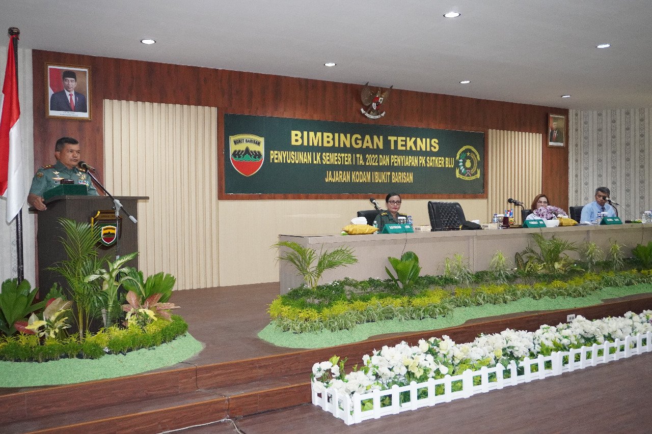 Pangdam I BB Buka Bimtek Laporan Keuangan Semester I TA 2022