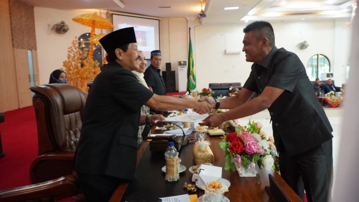 Sekdakab Langkat Hadiri Rapat Paripurna DPRD tentang Penyampaian Ranperda