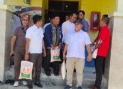 Tim Kadin Batu Bara Berbagi Sisir Gang di Pangkalan Dodek, Bantu Warga Kurang Mampu