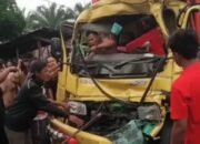 Laka Beruntun Tiga Truk Vs Sepeda Motor, Diduga Pengemudi Mengantuk
