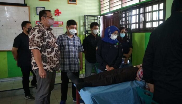 Dinkes Langkat bersama USU & PERKI Gelar Baksos Pemeriksaan Jantung