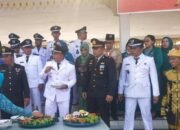 Plt Kapolsek Indrapura bersama Camat Air Putih Ikuti Apel HUT ke-77 RI di Lapangan Indrasakti
