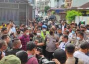 Juru Sita PN Medan Dihadang Warga saat Eksekusi Pengosongan di Jalan Kuda
