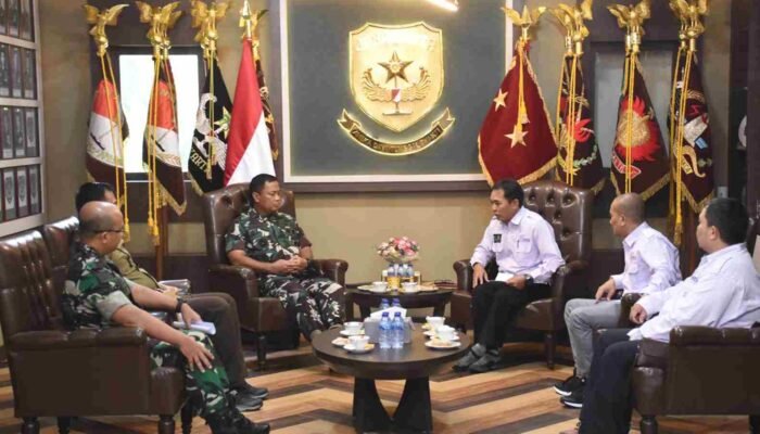 Mayjen TNI Untung Budiharto Terima Silatuhrami dan Audiensi SMSI DKI Jakarta