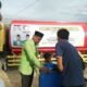 PD Alwashliyah Batu Bara, ketika menyalurkan air bersih di Talawi dan Tanjung Tiram, Kabupaten Batu Bara. (Poto : Humas)