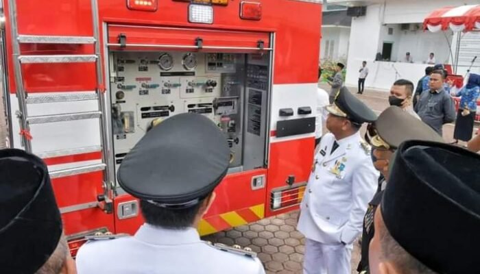 Pemkab Sergai Terima Hibah Mobil Damkar dari Kemendagri&nbsp;&nbsp;