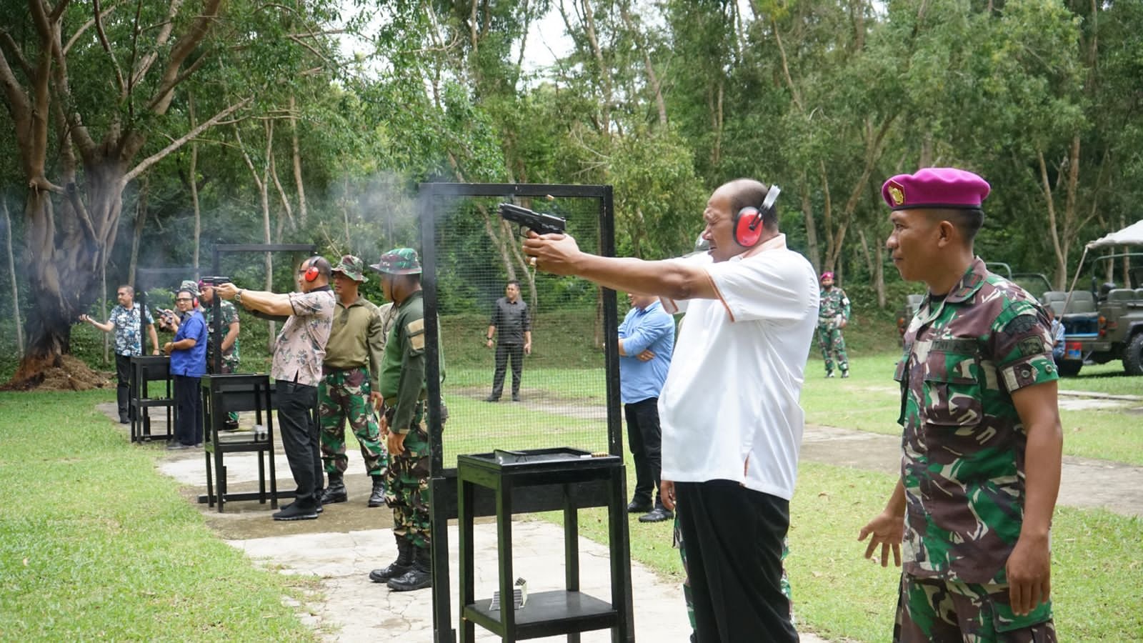 Plt Bupati Langkat Silahturahmi di Yon 8 Mar Harimau Putih Jaga Selalu Kekompakan