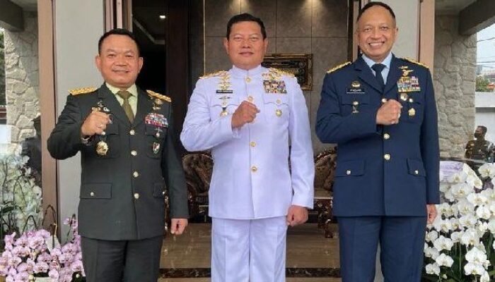 Usai Pidato Kenegaraan Presiden, Pimpinan 3 Matra TNI Kumpul di Rumah KSAD