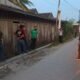 Waka Polsek Labuhan Ruku, Iptu Ahmad Fahmi, dan Kanit Reskrim, Ipda Gabe, bersama tim saat razia lokasi yang diduga adanya judi tembak ikan