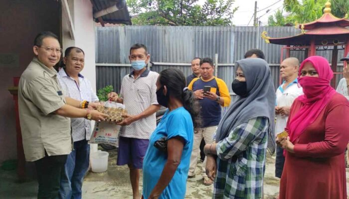 Wong Chun Sen Hadiri Hungry Ghost Festival di Vihara Thai Seng Hut Co