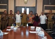Plt Bupati Langkat Dukung Kampanye Baca Koran Milenial yang Digagas SPS