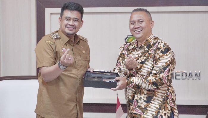 Bobby Nasution Apresiasi Digelarnya Festival Pasar Senyum