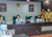 Bobby Nasution Kedatangan Siswa Perguruan Al Amjad di Balai Kota