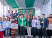 Bobby Nasution Serahkan Bansos Pelaku UMKM & Nelayan: Mudah-mudahan Bermanfaat